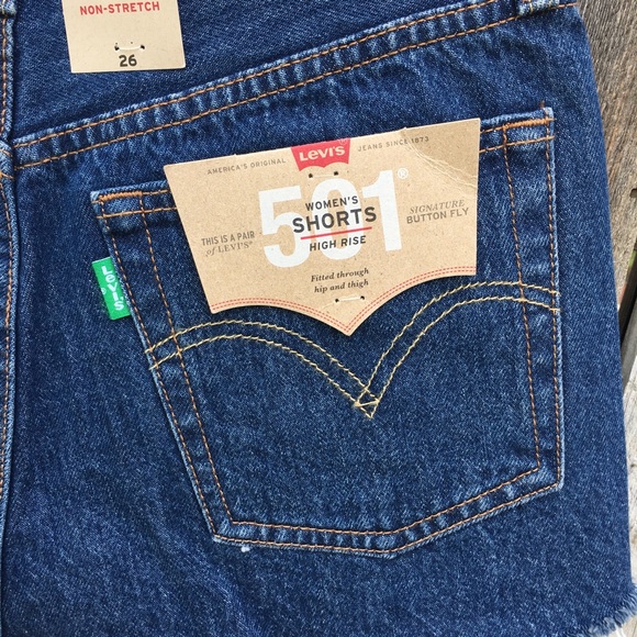 NWT Levi’s x Super Mario 501 Jean Shorts Blue 26 - Picture 9 of 15